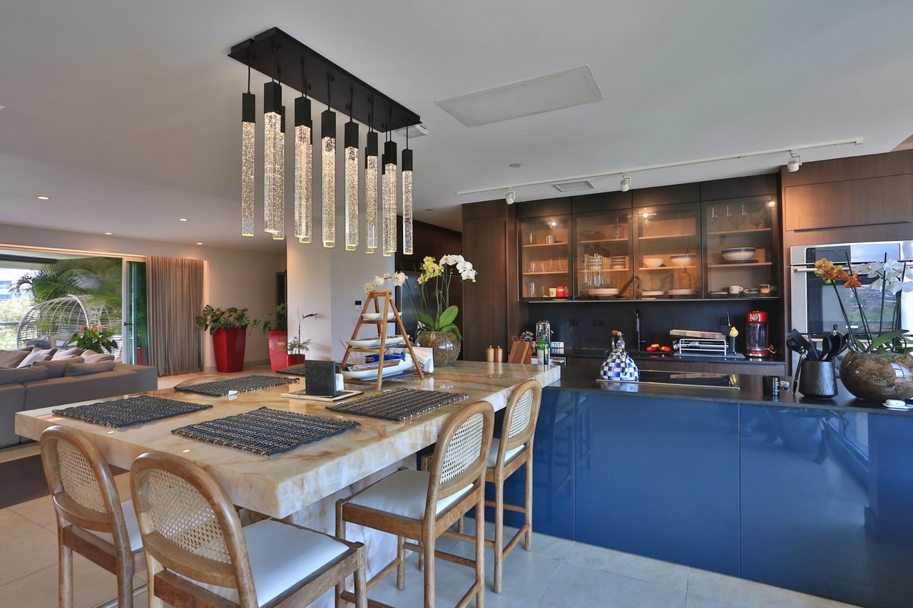 Modern Central Park Residence, Escazu, San Jose