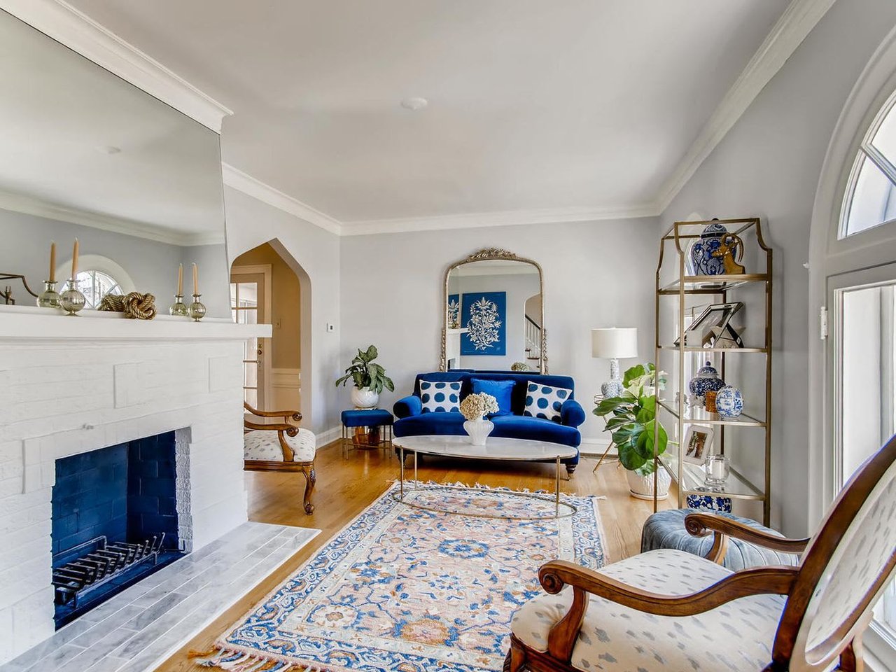 5009 WOODLAND AVE