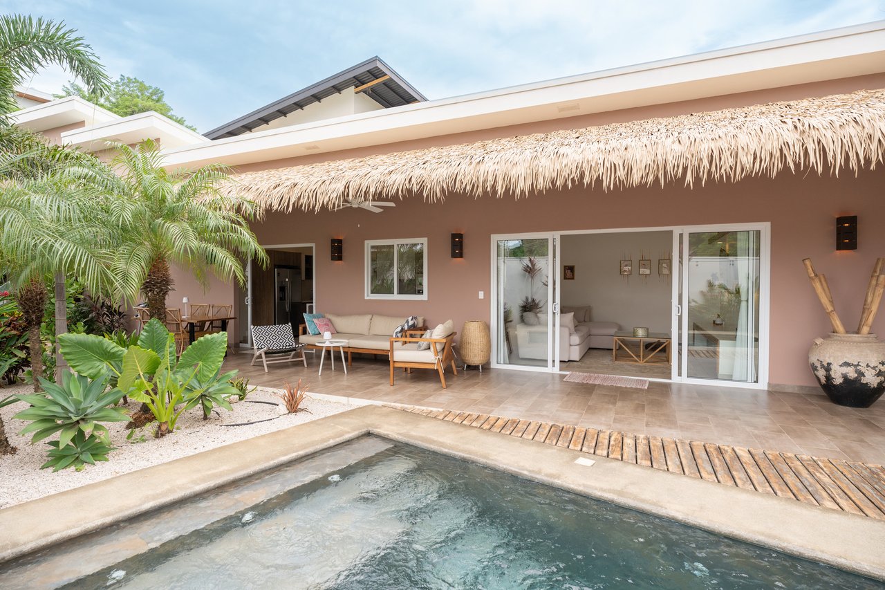 Tropical Gated Family Villa, Tamarindo, Guanacaste