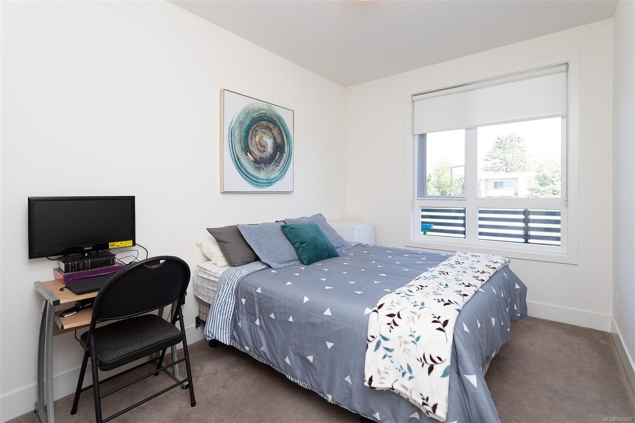302-317 Burnside Rd