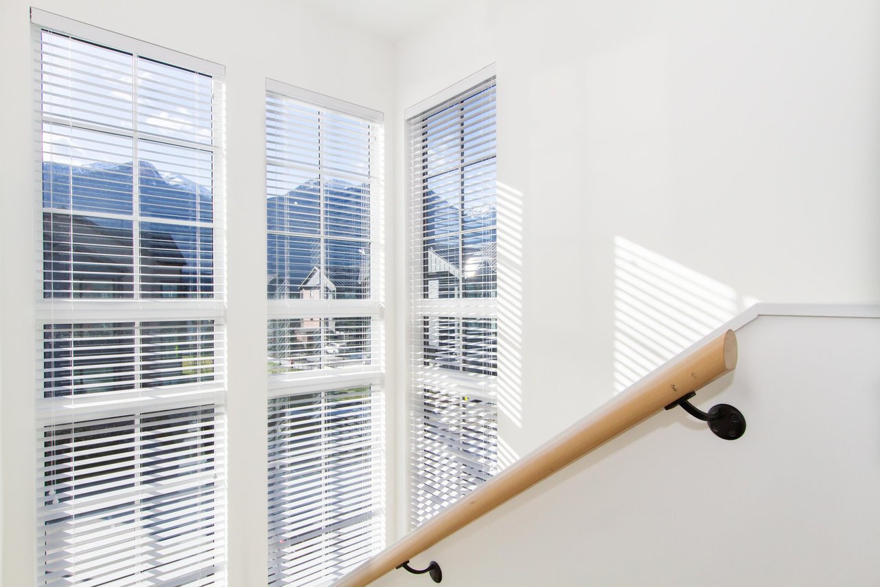 1351 Peakside Pl