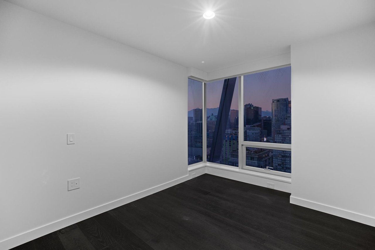 2803-1111 Richards Street, Vancouver