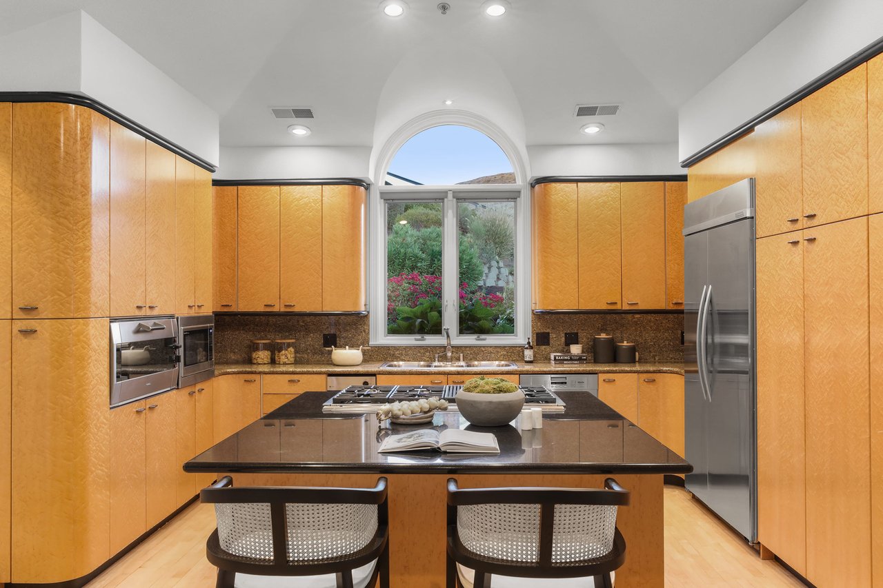 Tiburon Retreat at 7 Mariposa Court