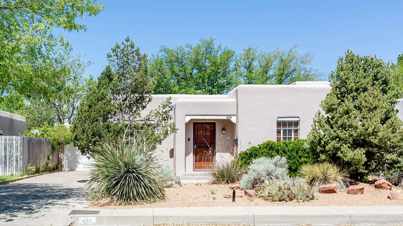 405 TULANE PL NE
