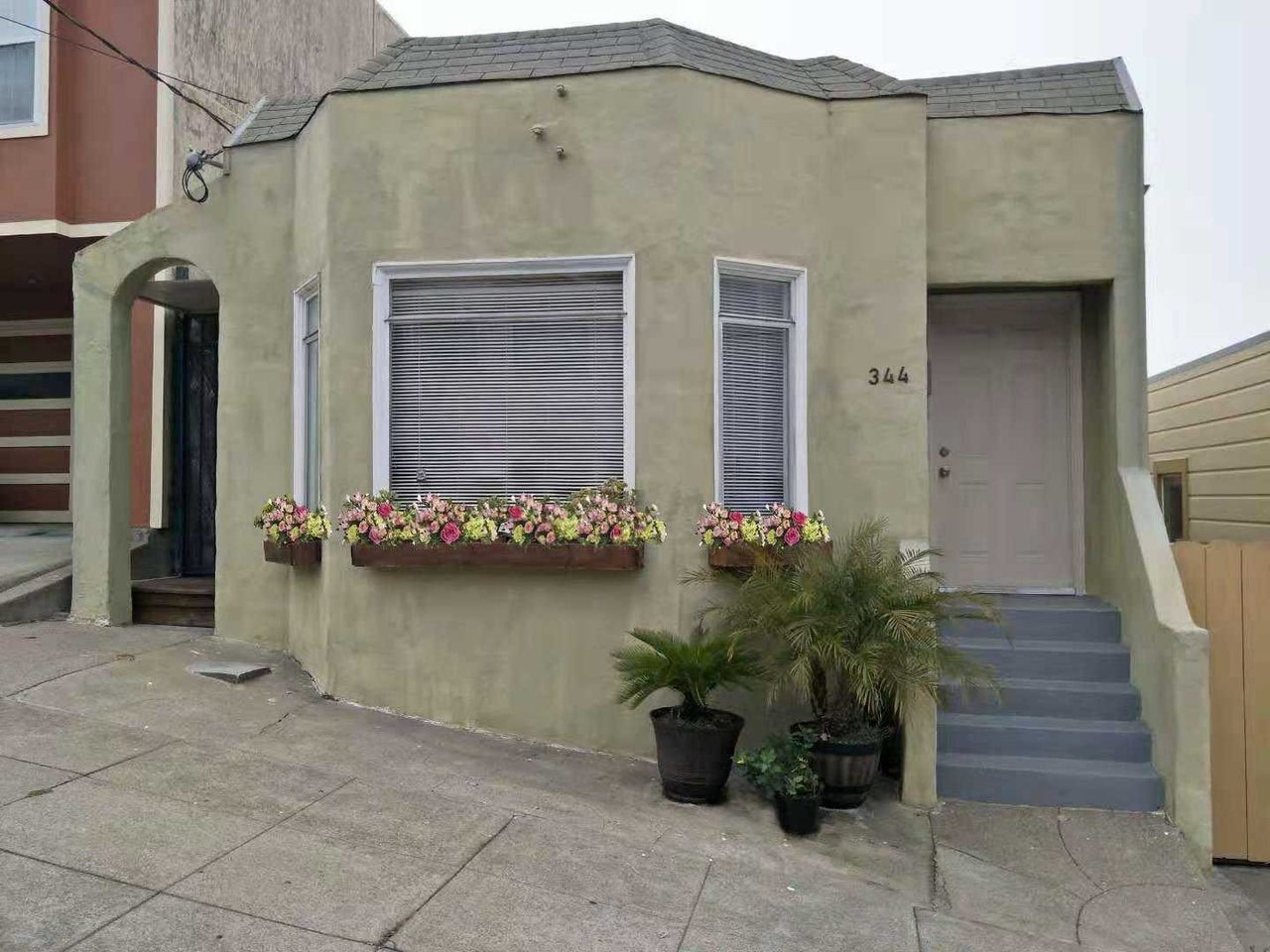 344 Peoria