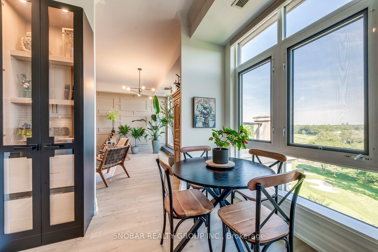 PAISLEY MODEL PENTHOUSE