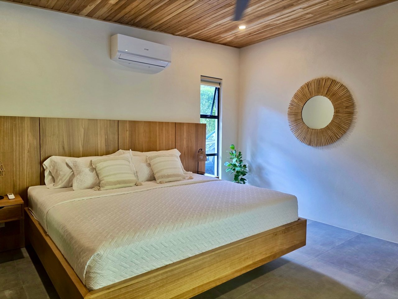 Stunning New Modern Home in Ojochal – Usable Lot Surrounded by Jungle and Creeks