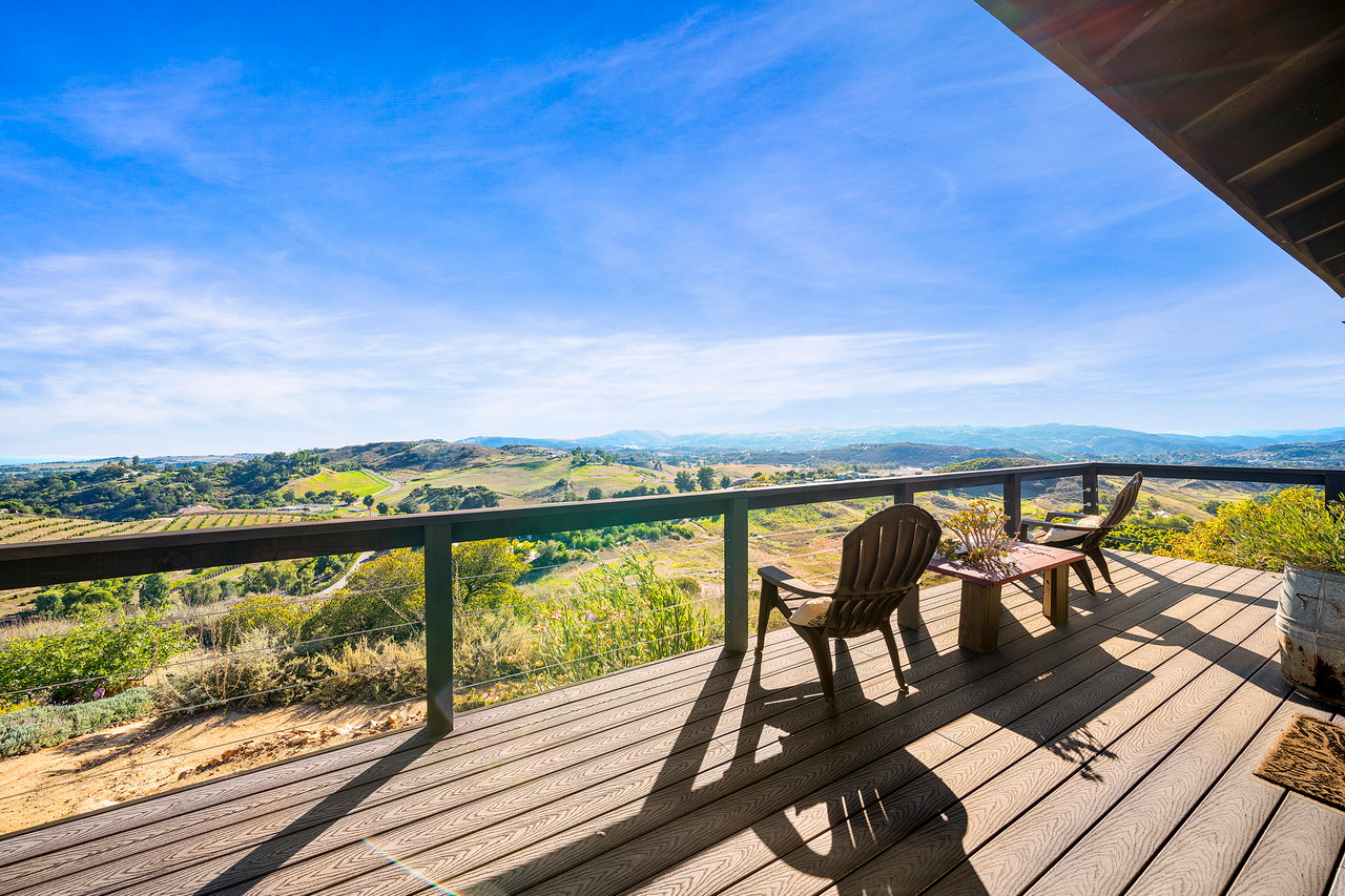41005 Valle Vista