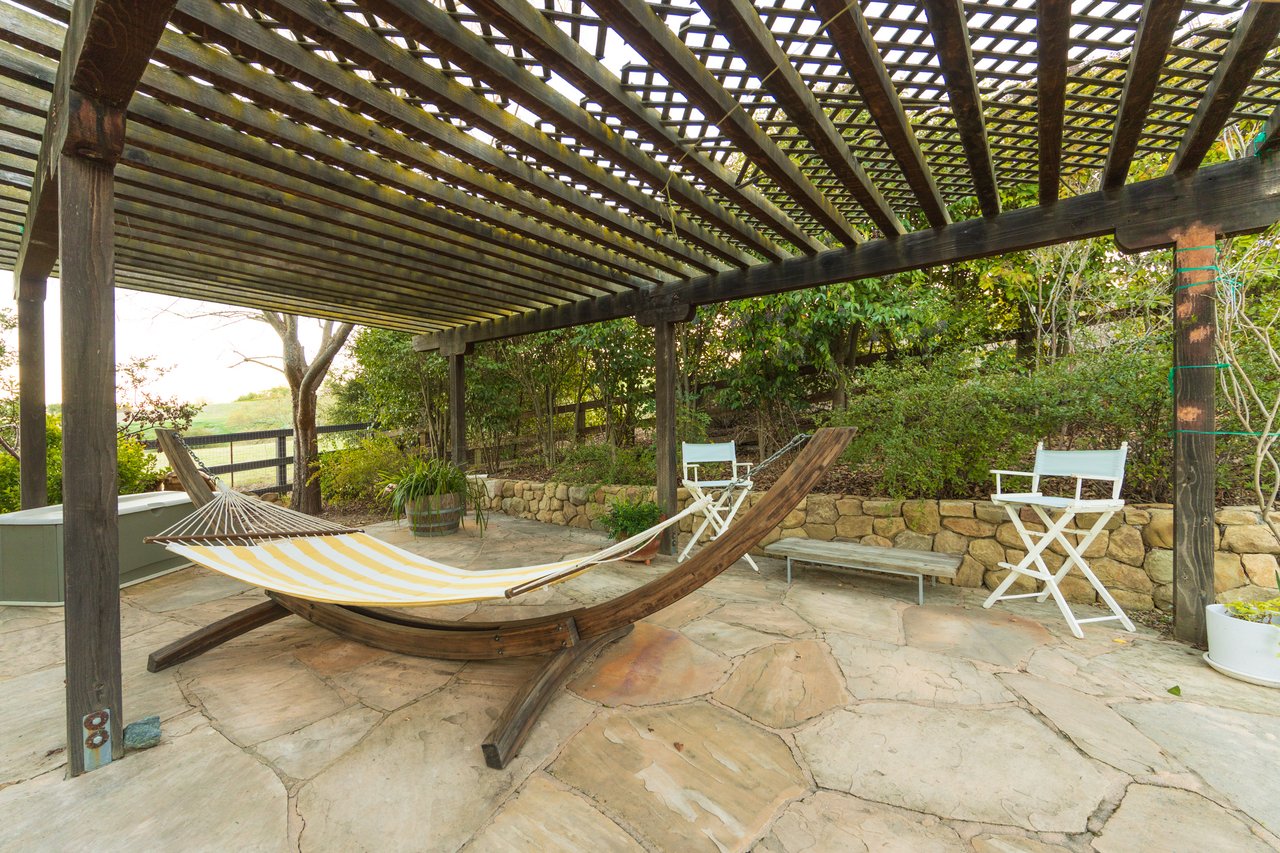 5+/- Acre Los Olivos Retreat