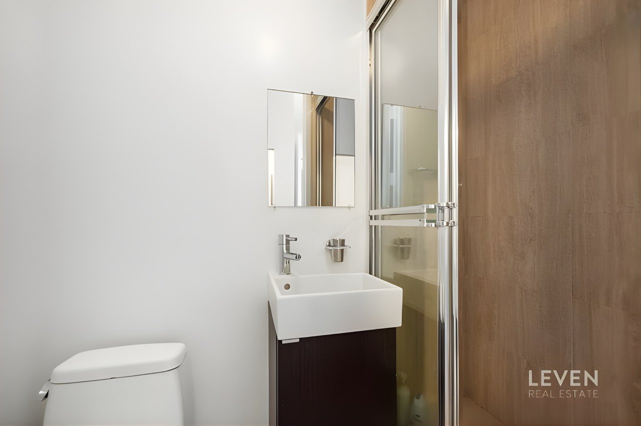 MUSEUM TOWER, 15 West 53rd Street, #40E