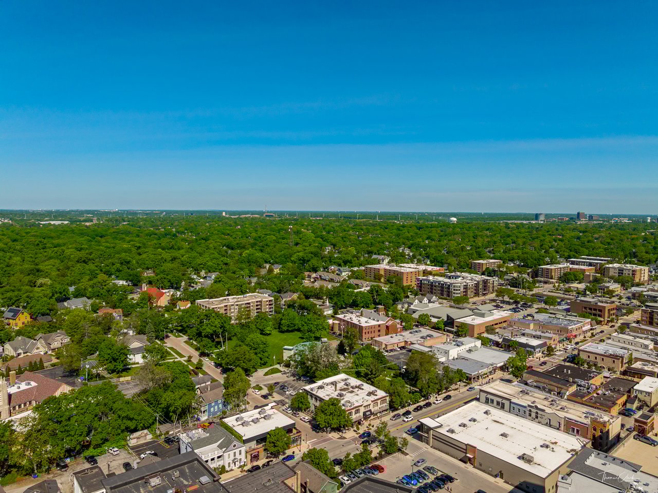 Premier Downtown Downers Grove Restaurant 