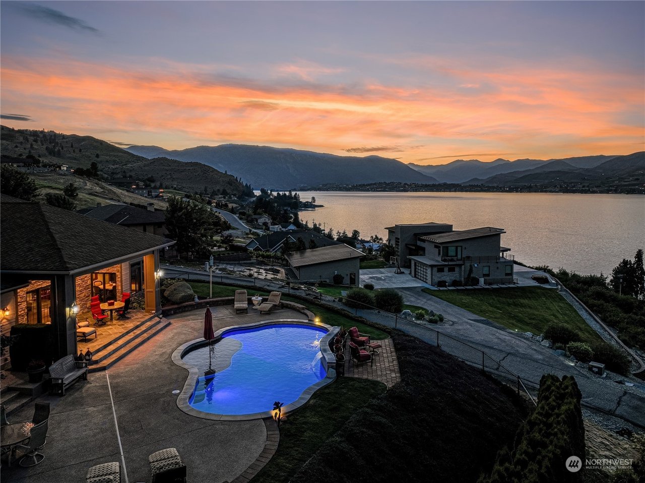 270 Bene Vista Ln