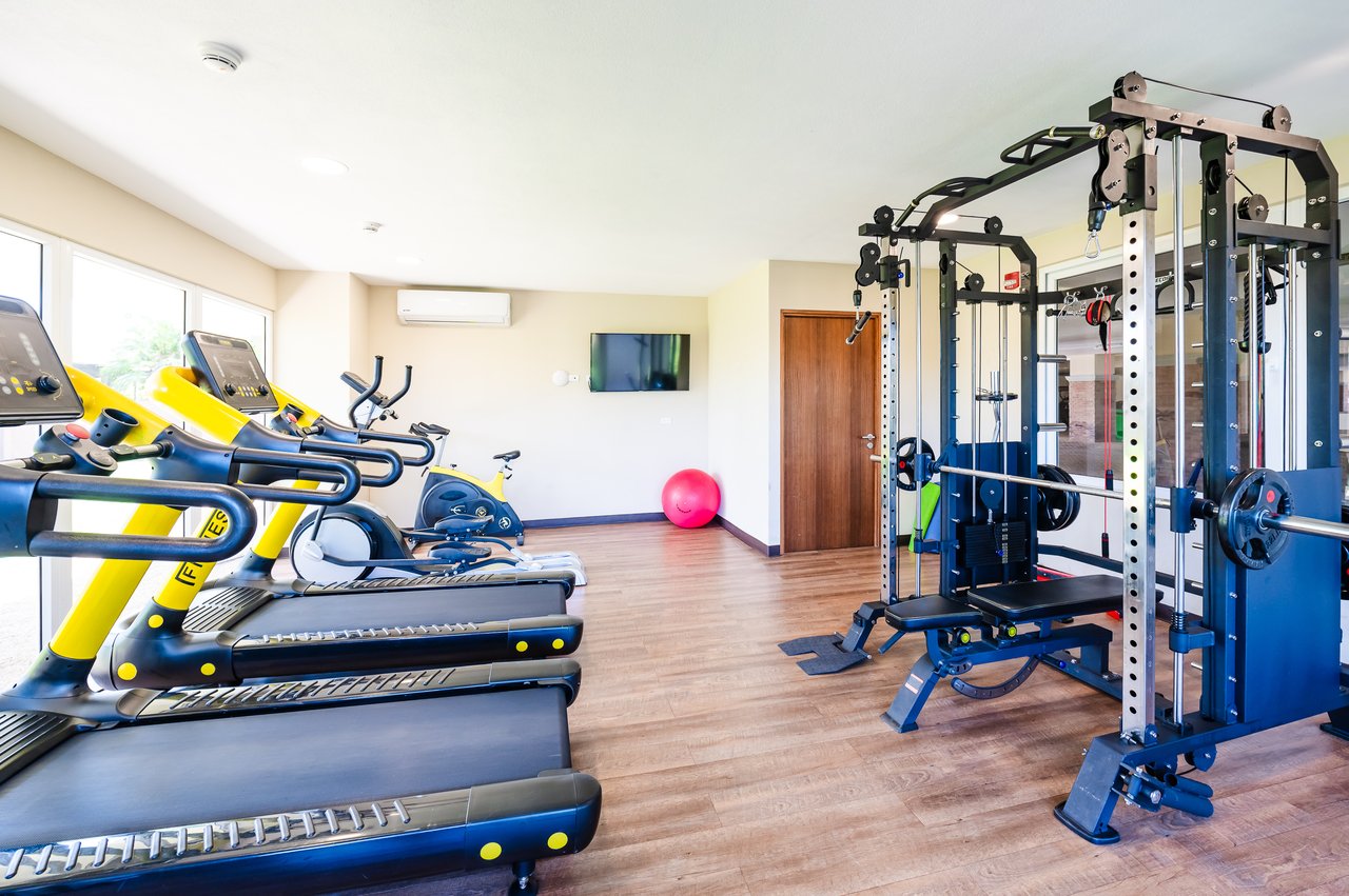 Penthouse 32 | Luxury Ocean-View Condo at Peninsula Langosta