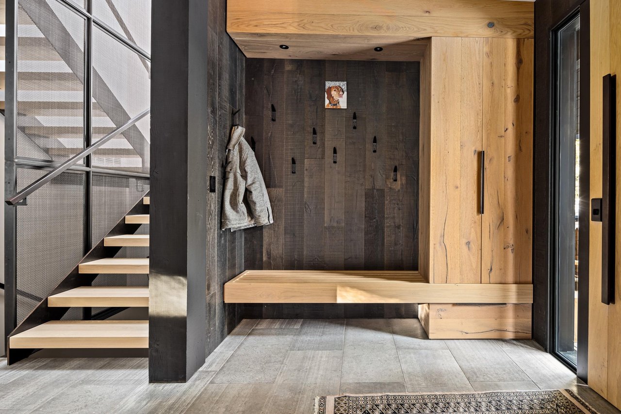 2765 Cheakamus Wy