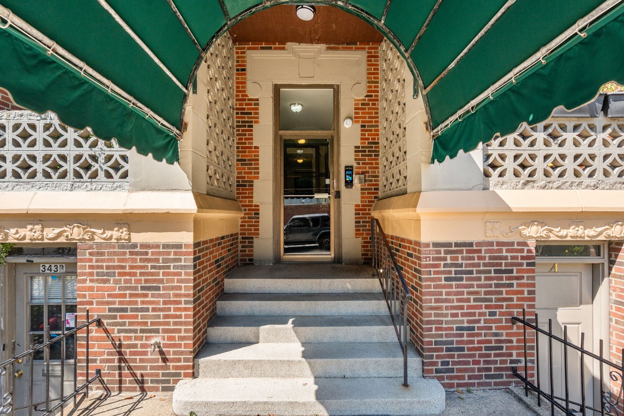 Bright by Design: A Fully Updated Corner Unit on South Huntington