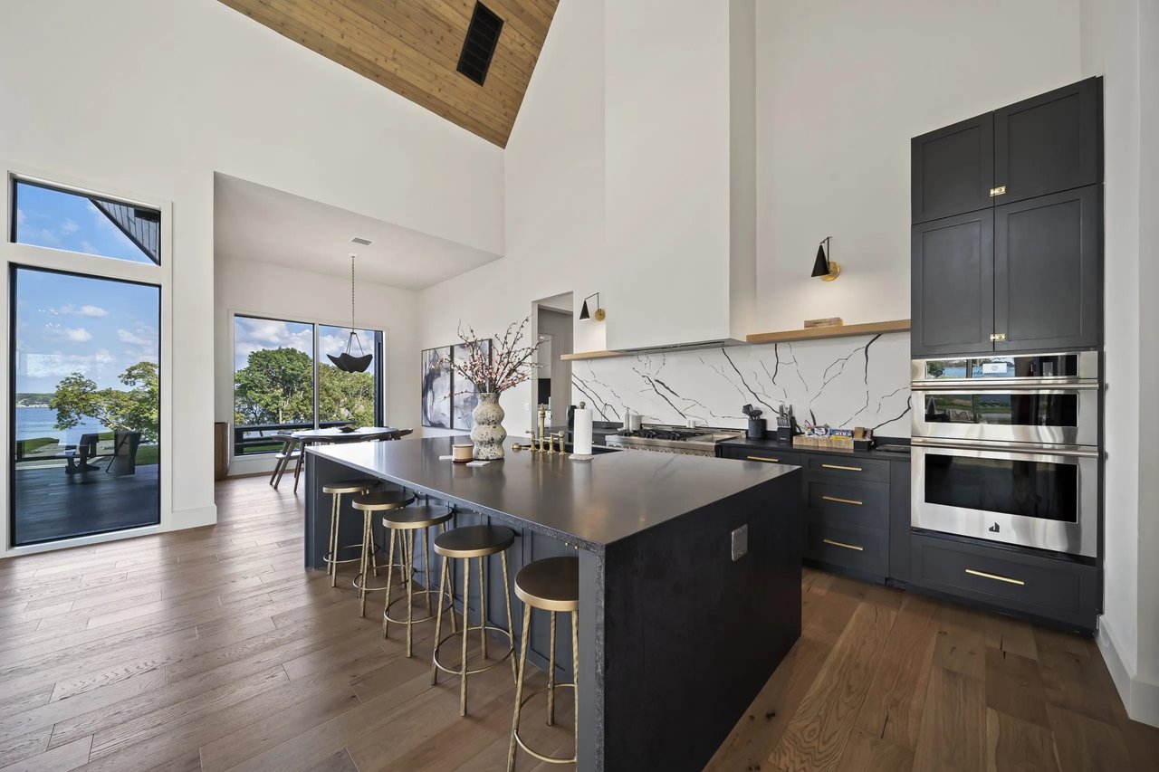 The Place to Stay at Grand Lake: Modern & Moody on Monkey Island - Wyatt Poindexter - The Agency