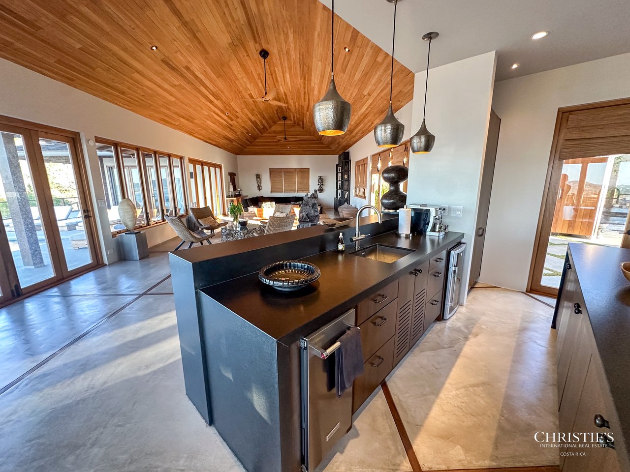 Casa Tres Doces - El Tesoro Development