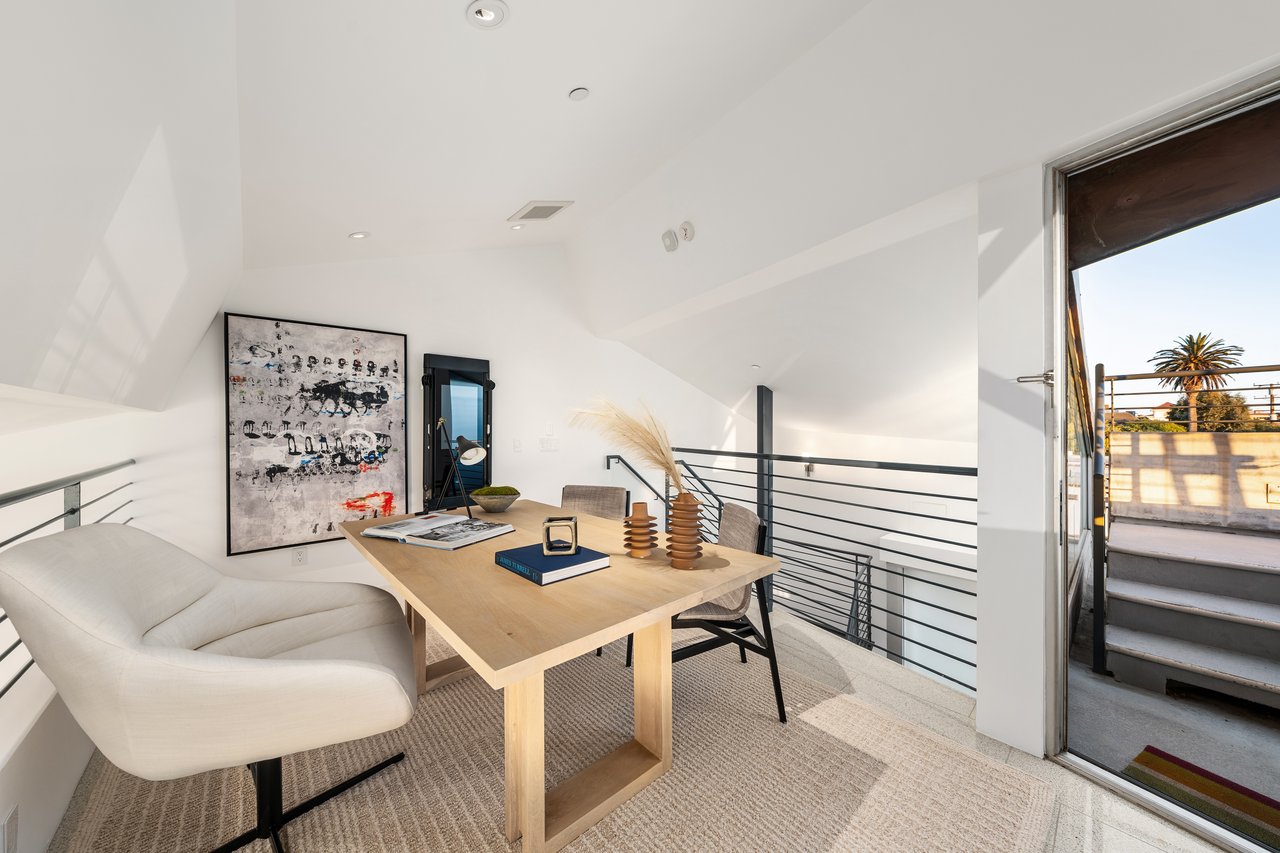 235 Ocean Park Blvd #1