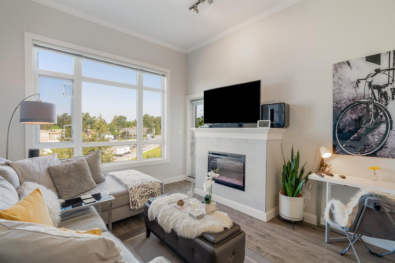 401-11566 224 Street, Maple Ridge