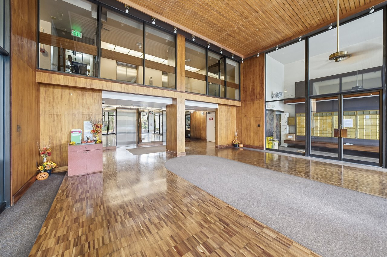 Kings Gate Unit #803