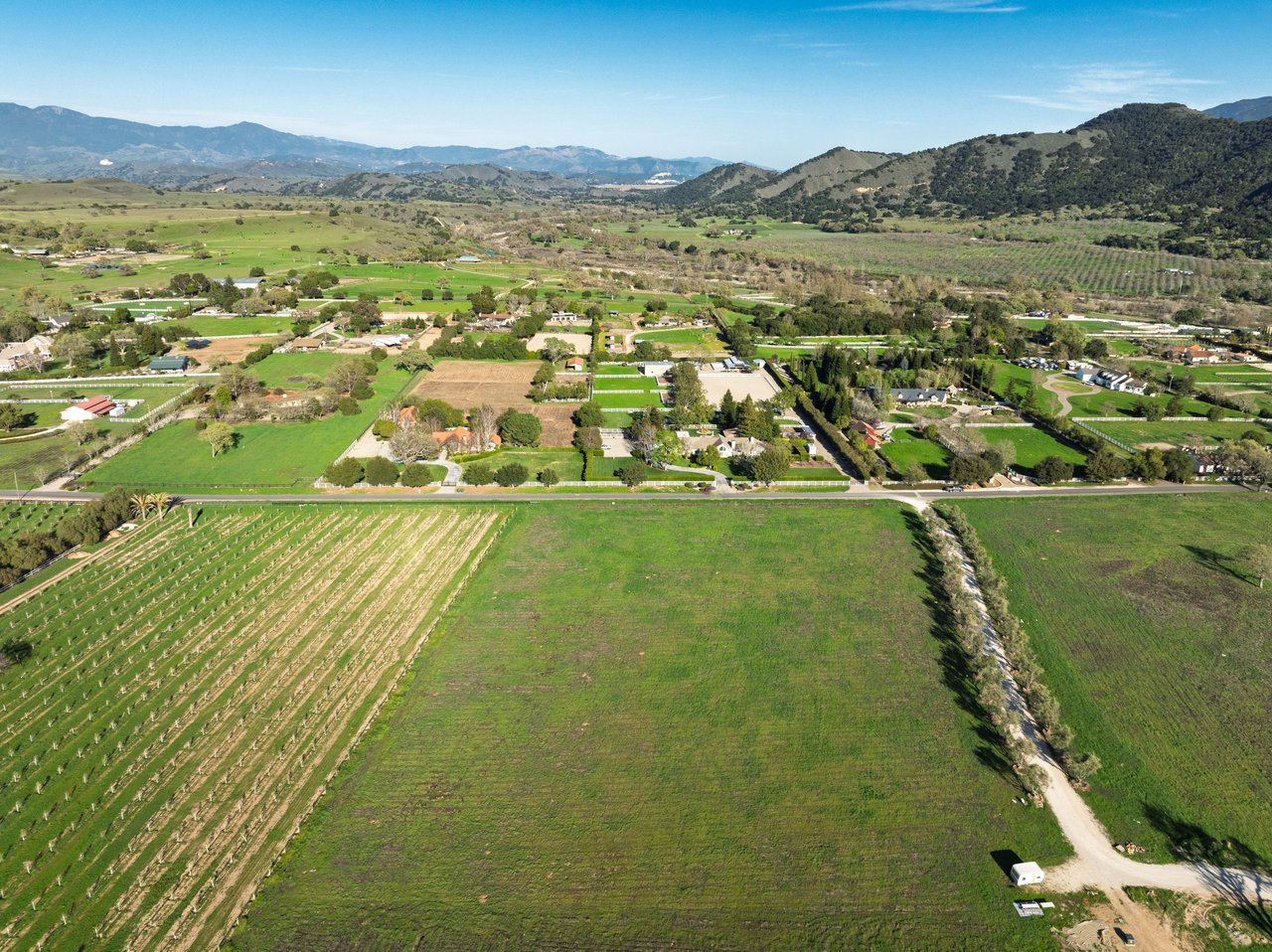 Build your dream in Meadowlark Ranch
