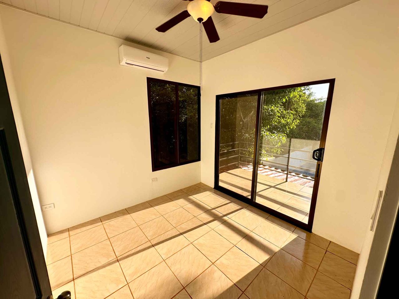 Casa Rayo de Sol | 4BR Tropical Home Minutes from Playa Avellanas