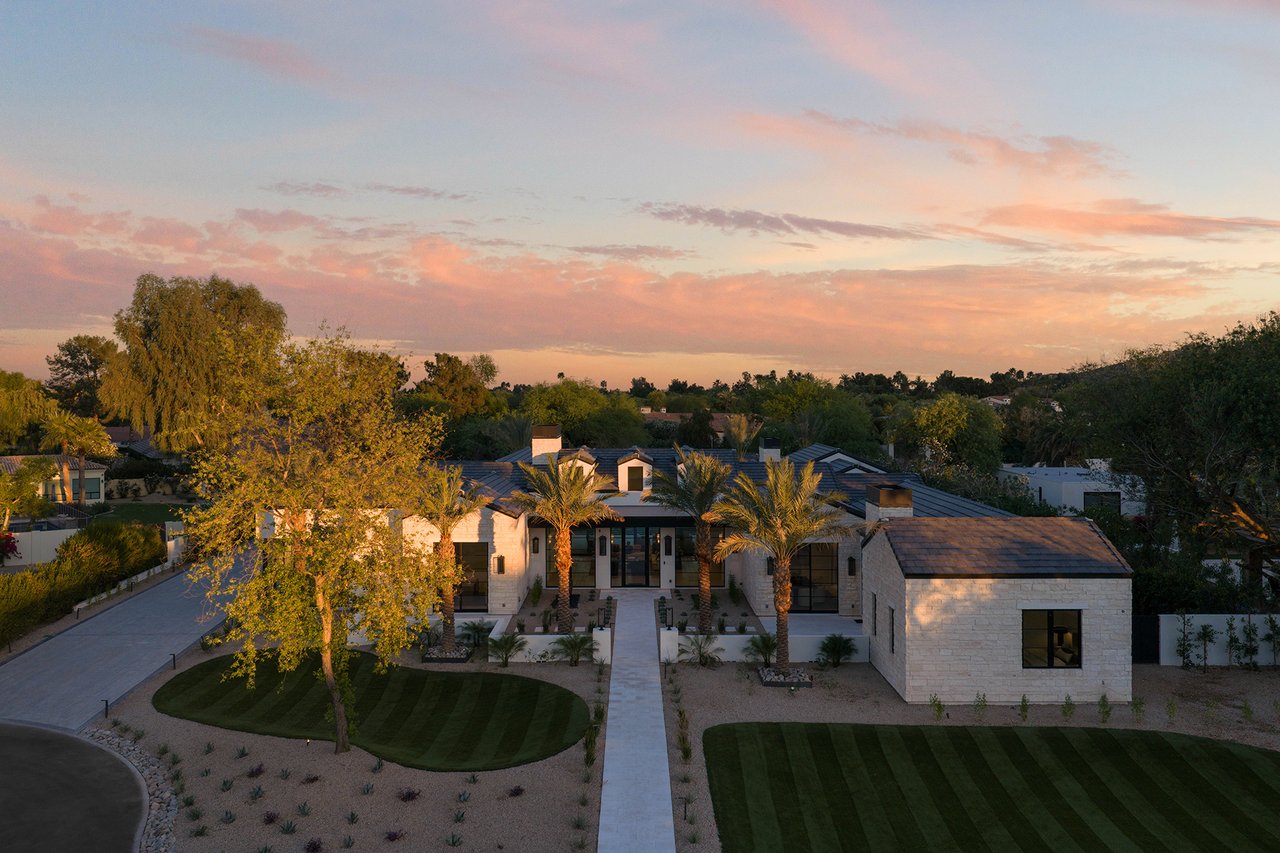 5717 E VIA LOS RANCHOS