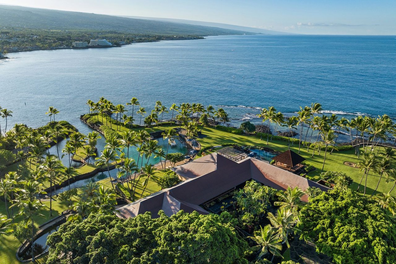 75-5530 KONA BAY DR