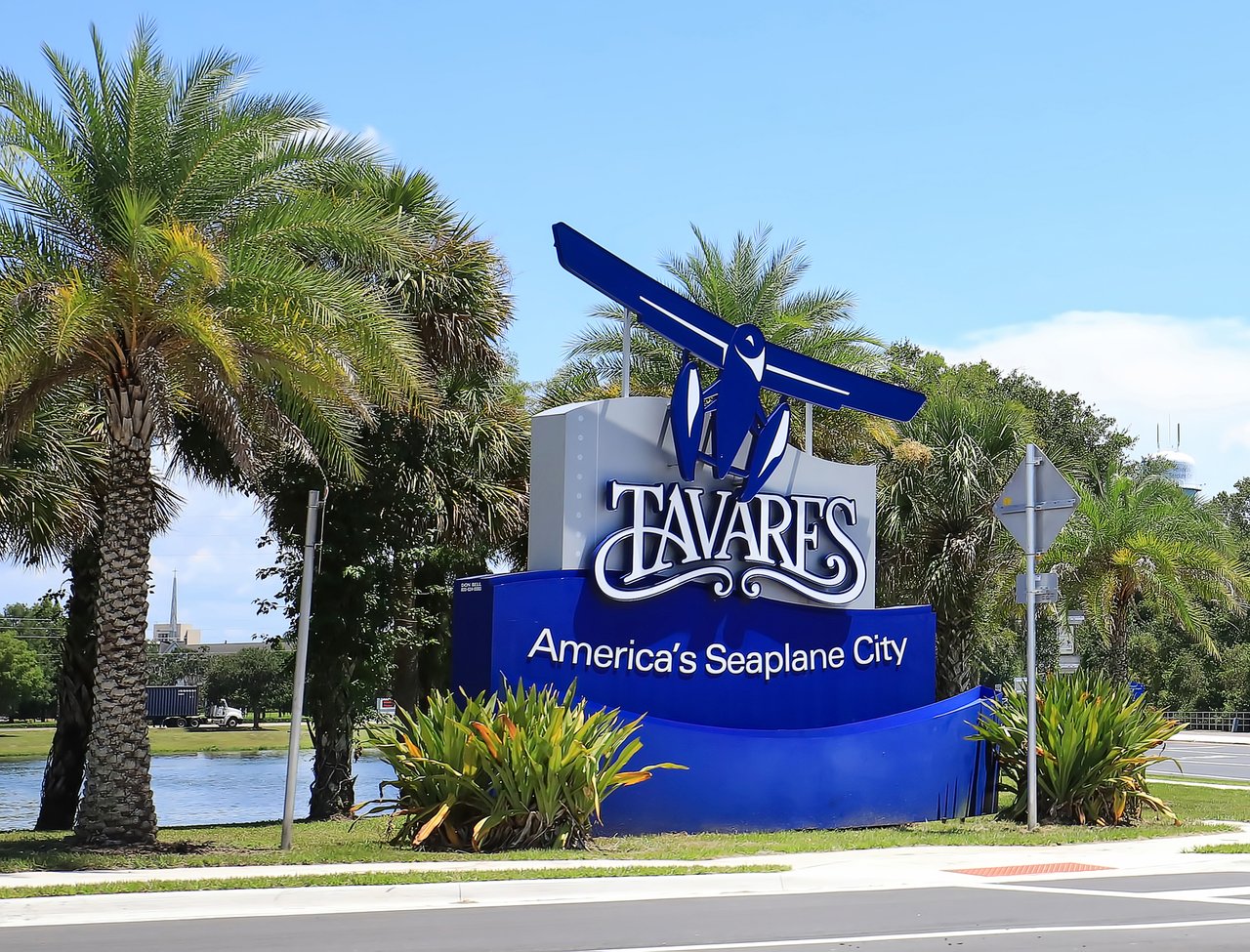 Tavares