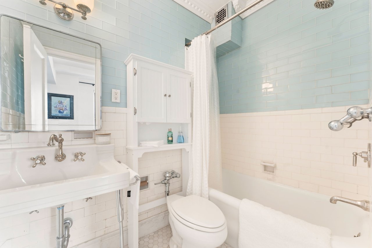 243 W End Ave #1004/1007