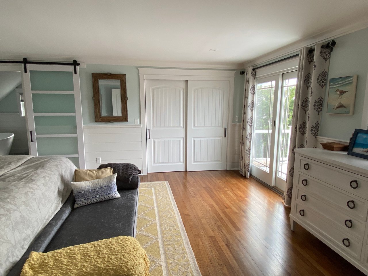 #149 Exclusive Curtis Point Home with Pool