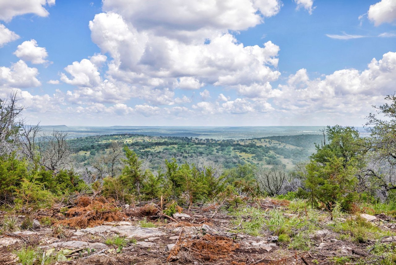 Tract #13 |  RANCHES AT ROUND MOUNTAIN 