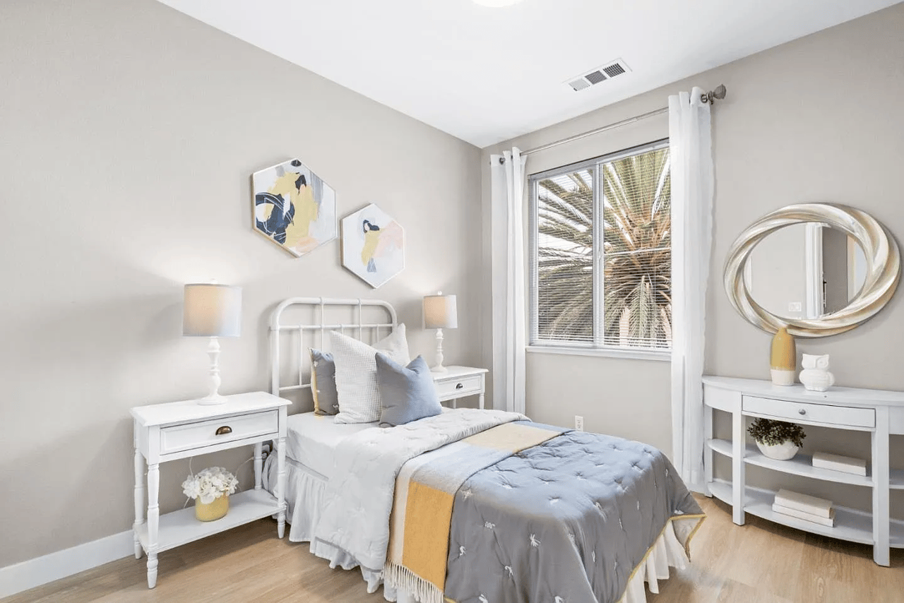 4505 Saint Palais Pl