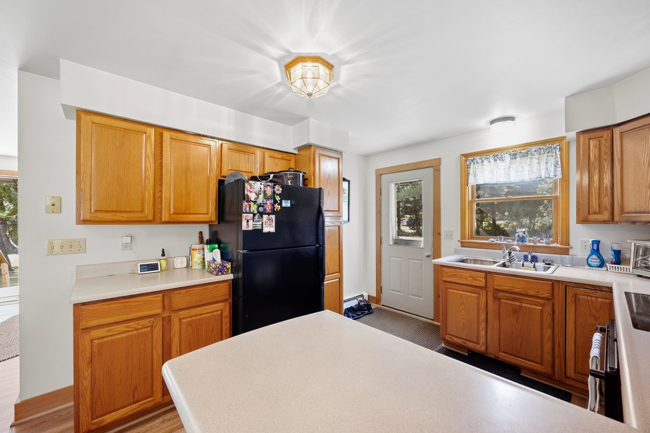 59 Ross Ave, Thomaston