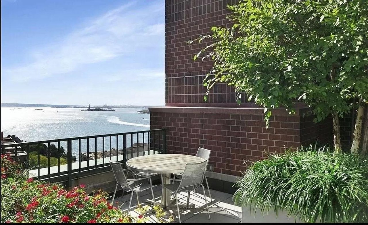 225 Rector Place, Apt PH-1A