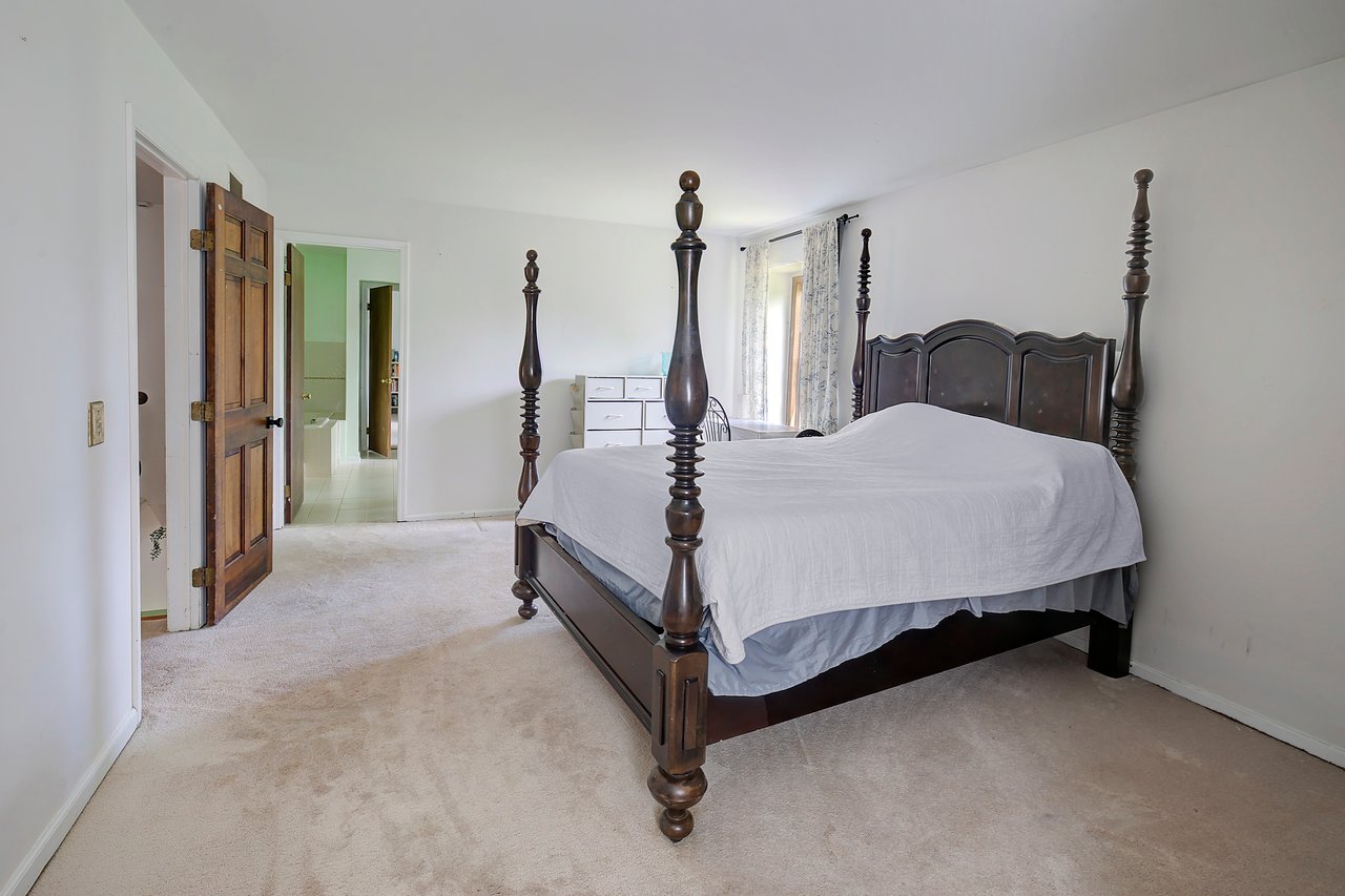 13 Farmersville Rd