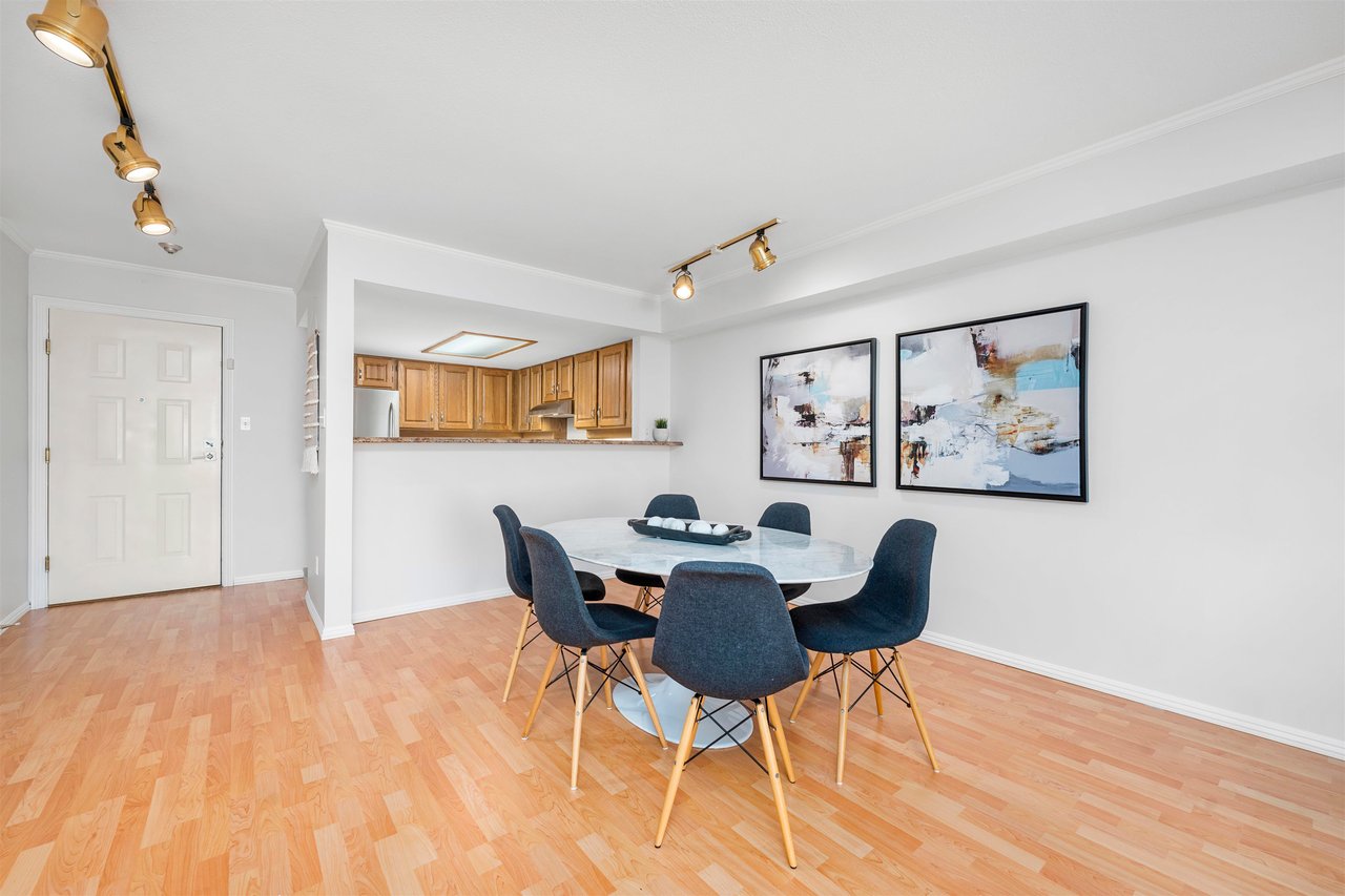 10-3980 Canada Way, Burnaby