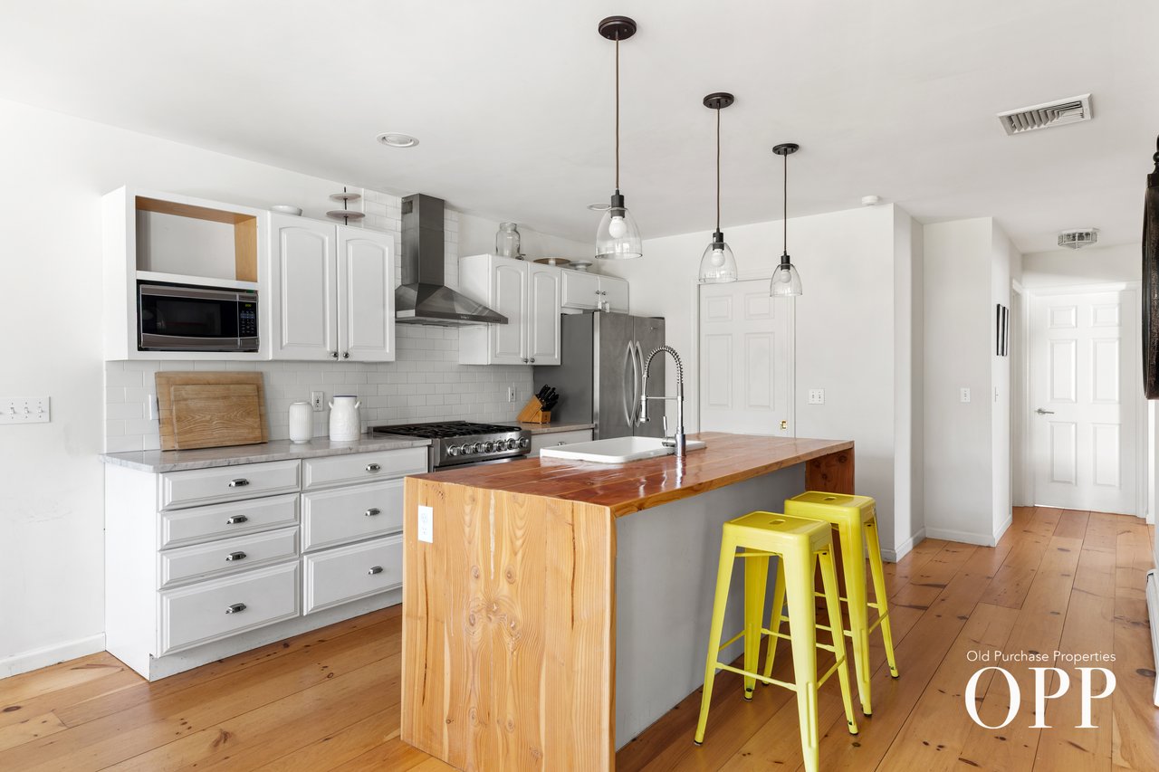 One-Level Living in a Sought-After South Location