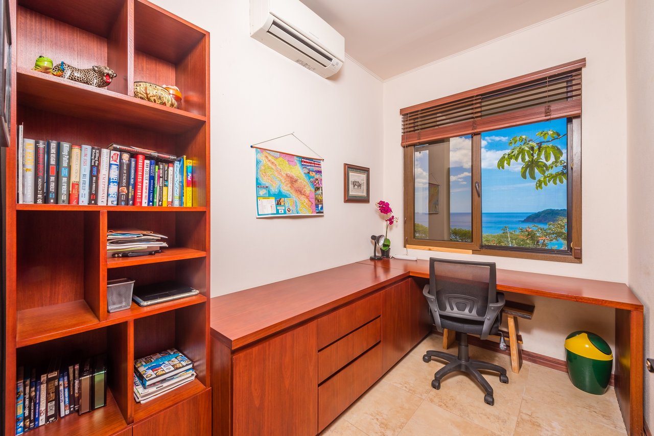 Casa Louzon Playa Flamingo