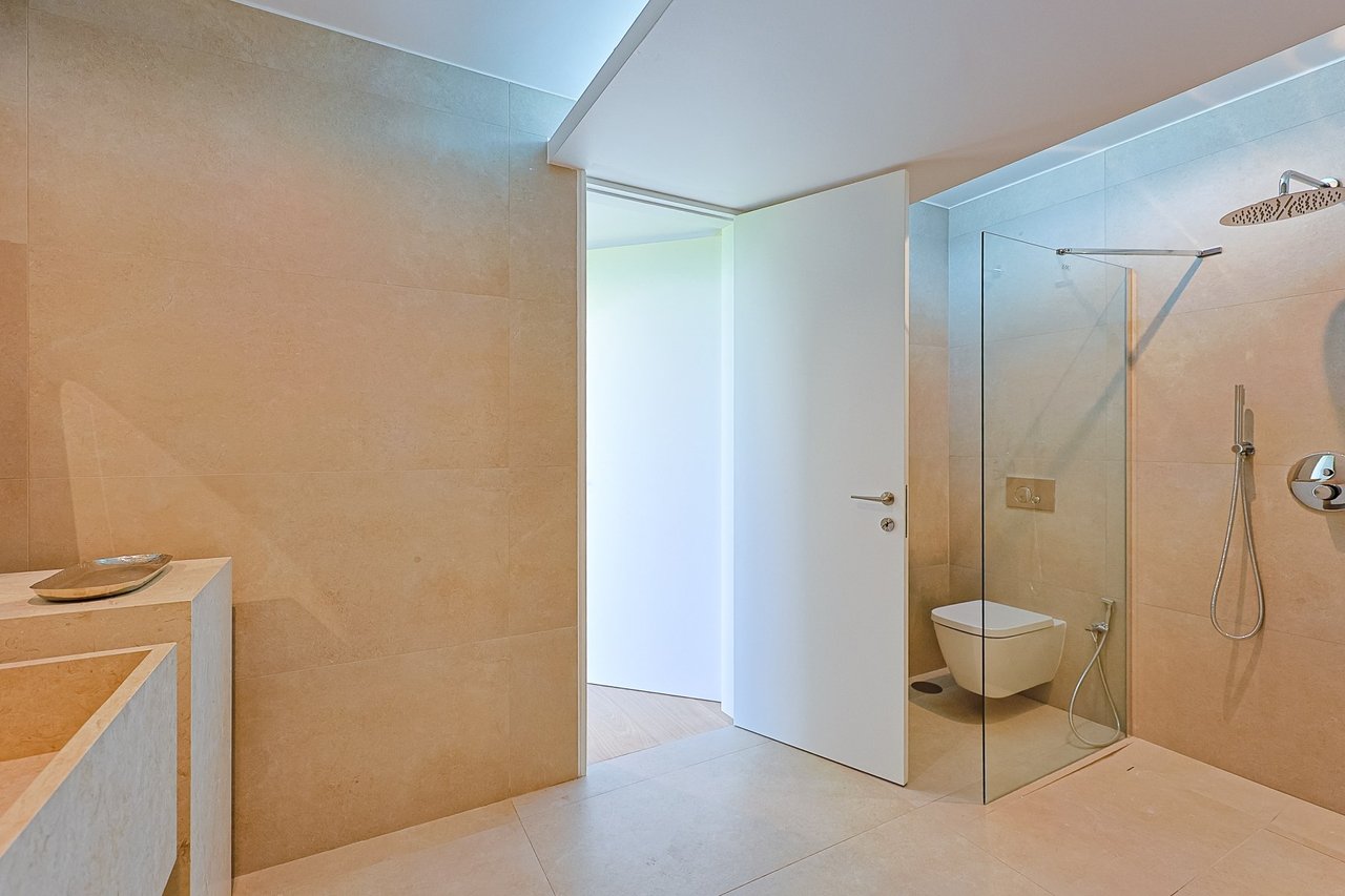 Japanese-Inspired Villa in Bom Sucesso Resort, Óbidos