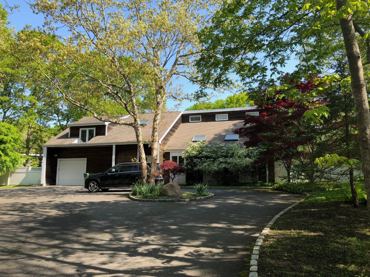 12 Bonac Ct