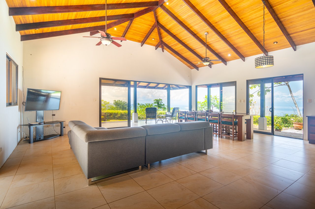 3 Bedroom home in Cinco Ventanas with Incredible Ocean View!