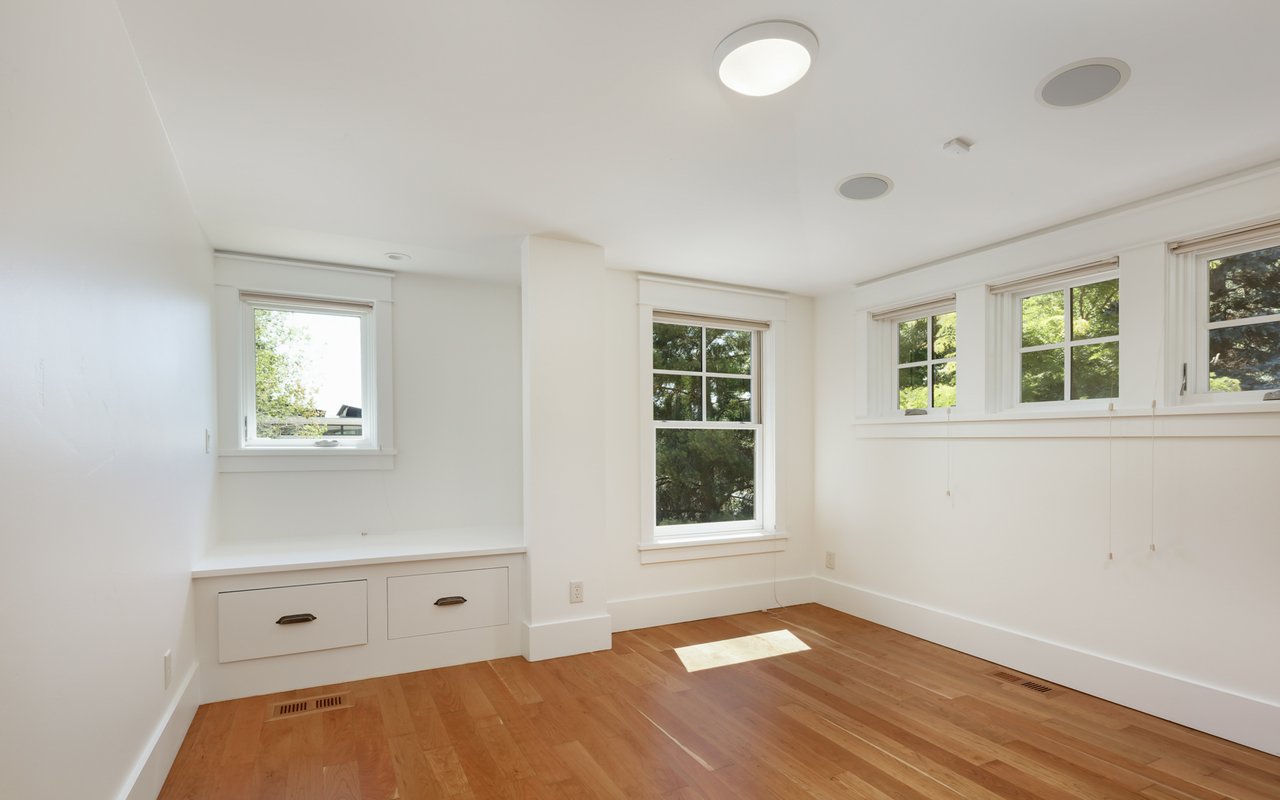546 14th Street