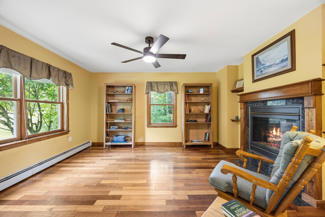 20 Ambrose Circle, Gray