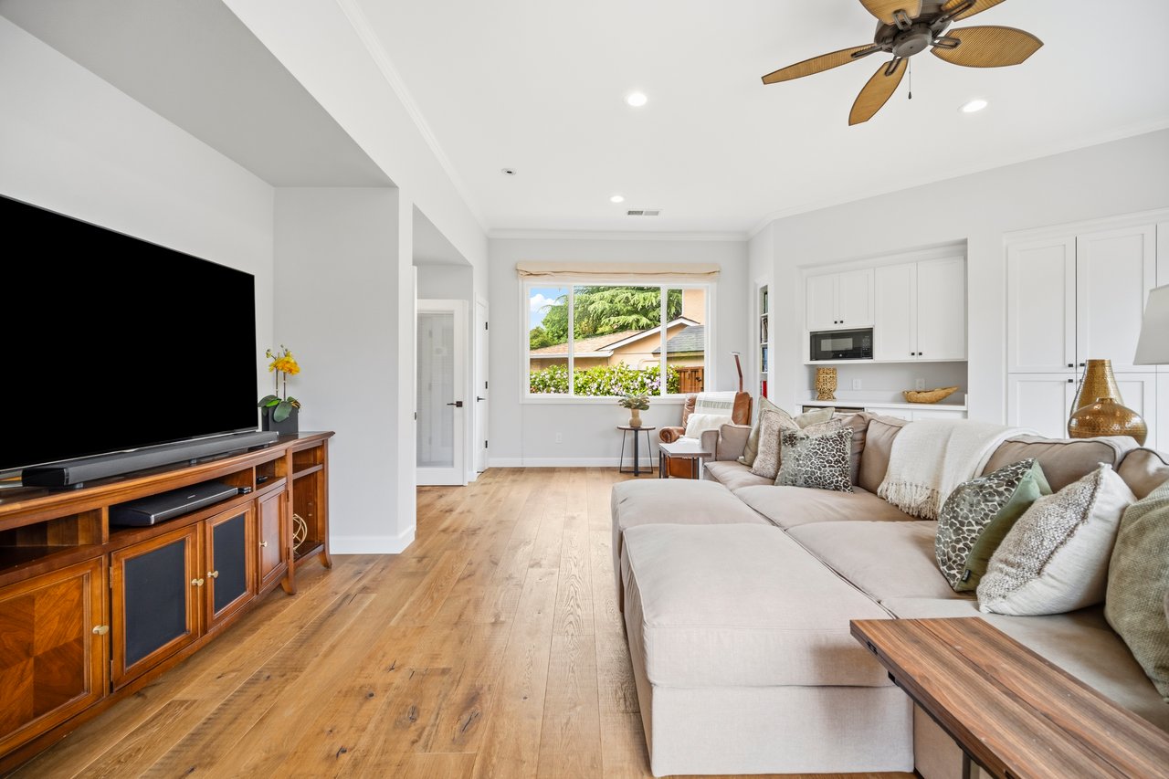 Del Prado Pleasanton Home with Pool, Expanded Living Space and Court Location