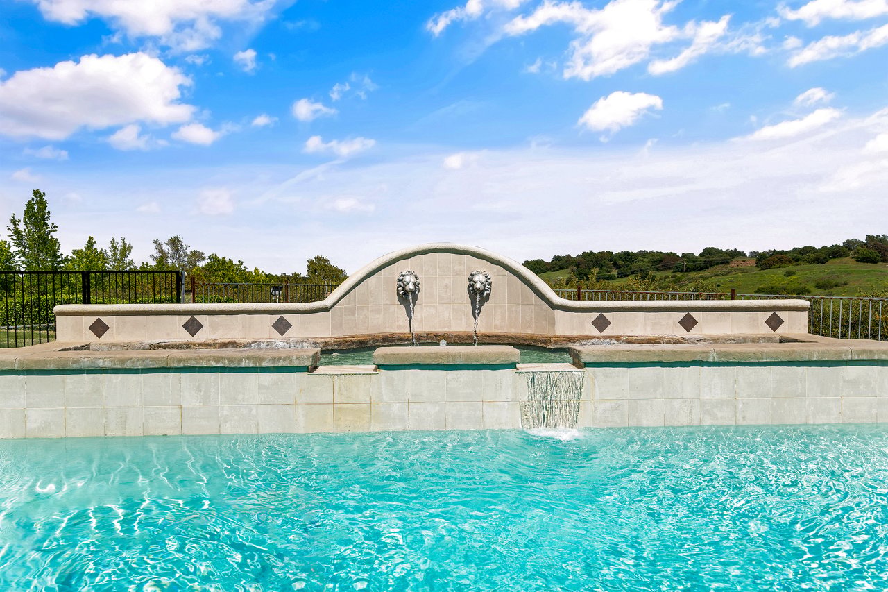 41653 Oak Trail Court