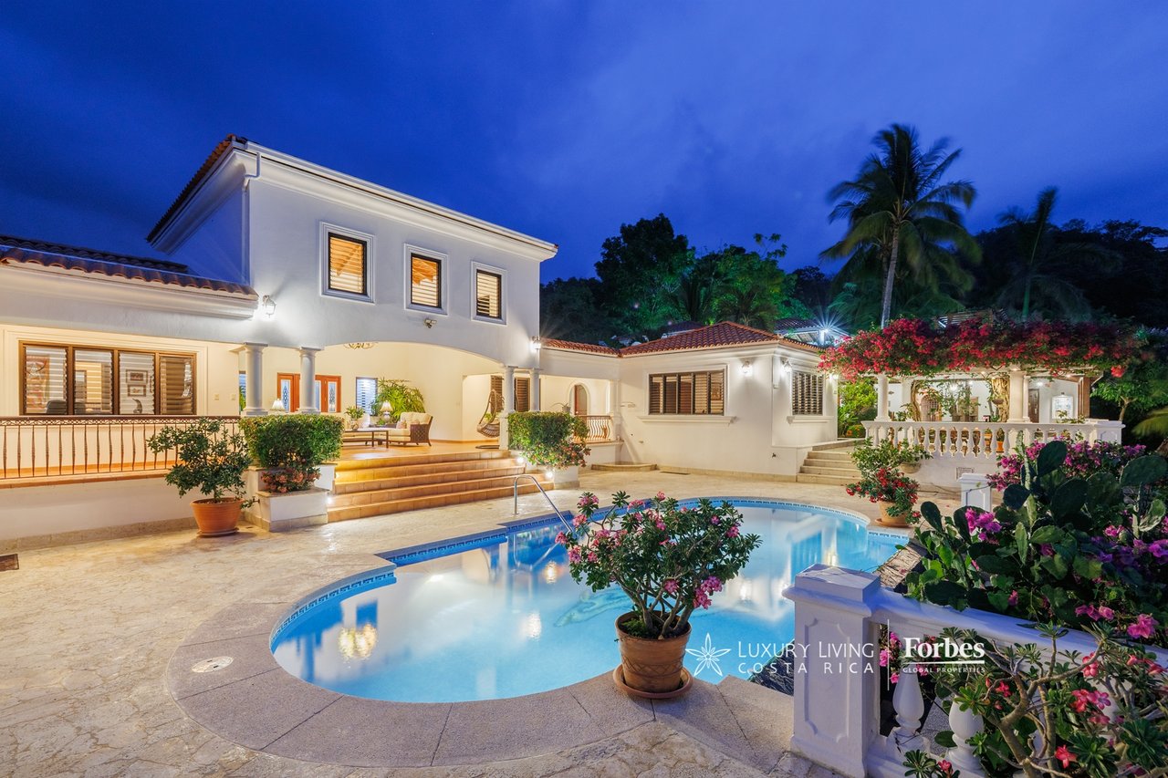 20361 - Villa Romántica | Mediterranean Mansion on 5.9 Hectares with Ocean Views