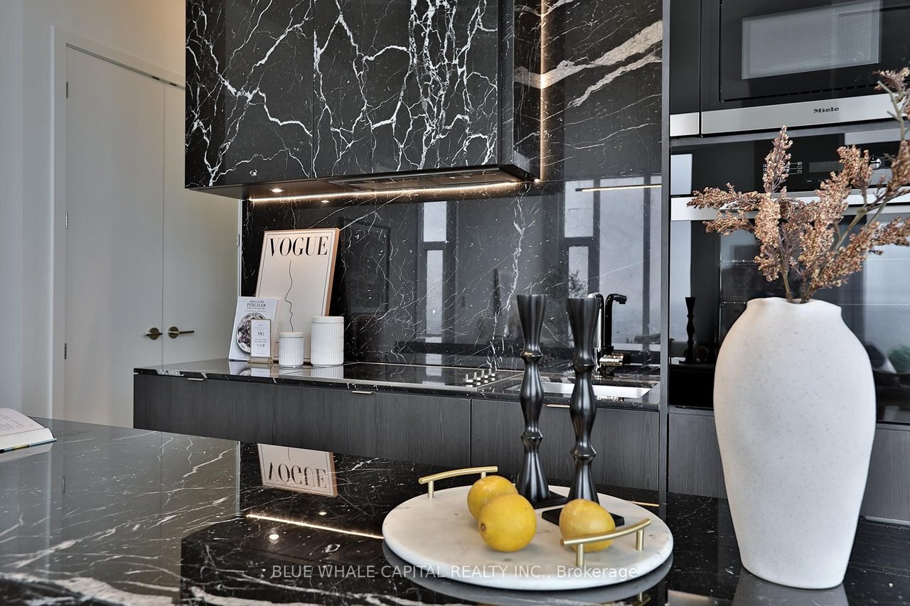 11 YORKVILLE PENTHOUSE 