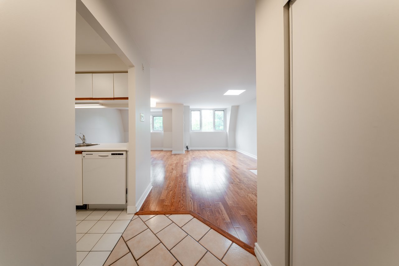 Leaside Living Simplified