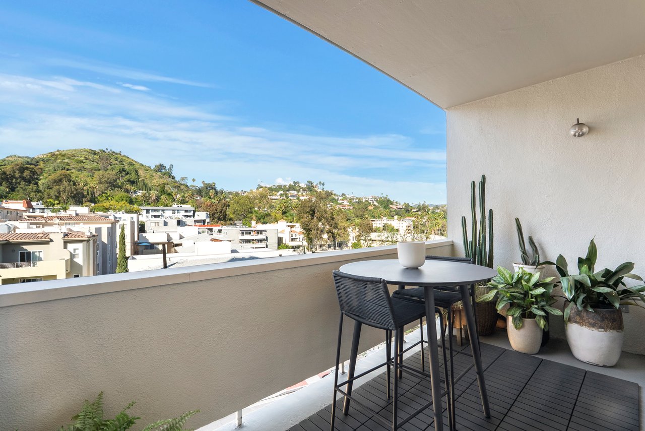 7250 Franklin Ave Unit: 603, Hollywood